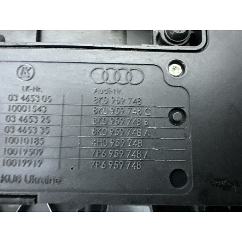 Блок регулировки сидения (закрытая категория) Volkswagen Touareg NF 2012 3.0 7P6881314C82V