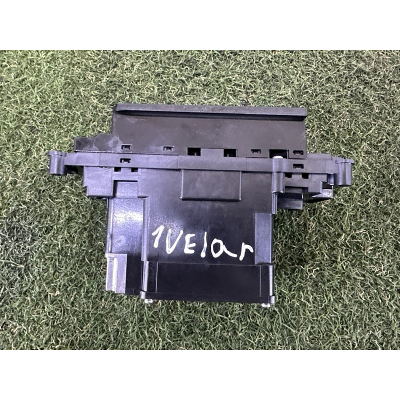 Селектор АКПП (трансмиссия) LAND ROVER Range Rover Velar L560 2018 2.0 LR090982