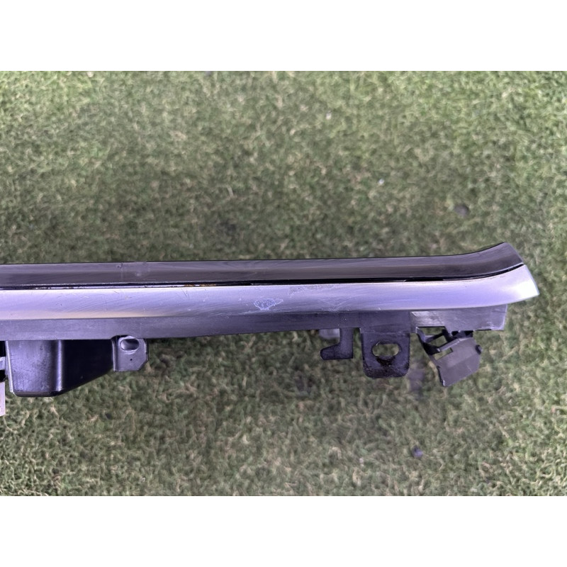 Кріплення центральної консолі (салон) LAND ROVER Range Rover Velar L560 2018 2.0 LR106965