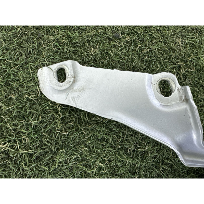 Петля капота (кузов і елементи) AUDI A3 8V 2015 1.8 8V0823301G