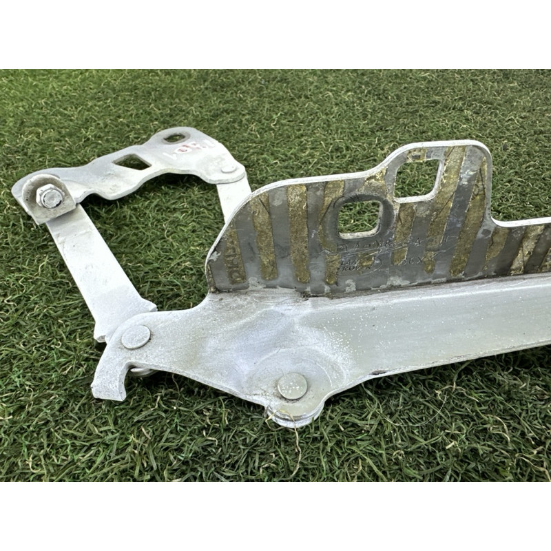 Петля капота (кузов и элементы) LAND ROVER Range Rover L405 2014 5.0 LR036584