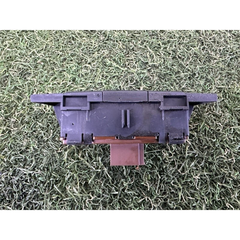 Кнопка ESP (электрика / кнопки) Volkswagen Touareg NF 2012 3.0 7P6927127