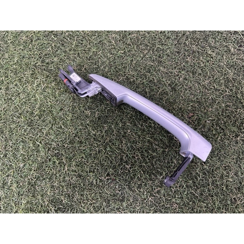 Ручка двери внешняя (кузов и элементы) BMW X1 F48 2018 2.0 51217433844
