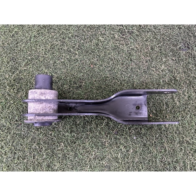 Рычаг подвески (подвеска) LAND ROVER Range Rover Velar L560 2018 2.0 LR090538