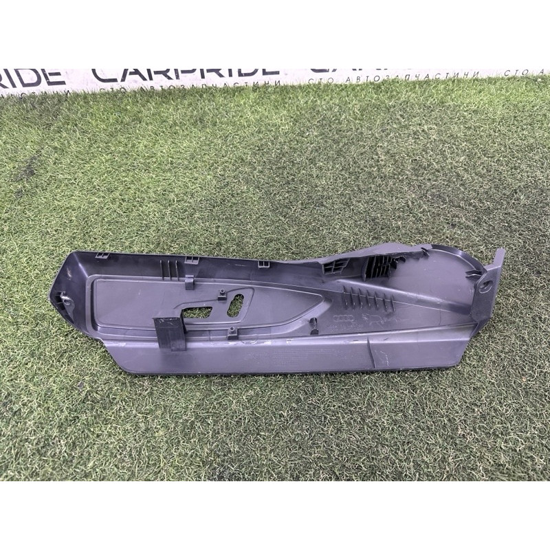 Накладка сидения (салон) AUDI Q5 FY 2020 2.0 DJYA 80A881326J4PK