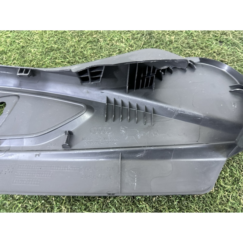 Накладка сидения (салон) AUDI Q5 FY 2020 2.0 DJYA 80A881326J4PK
