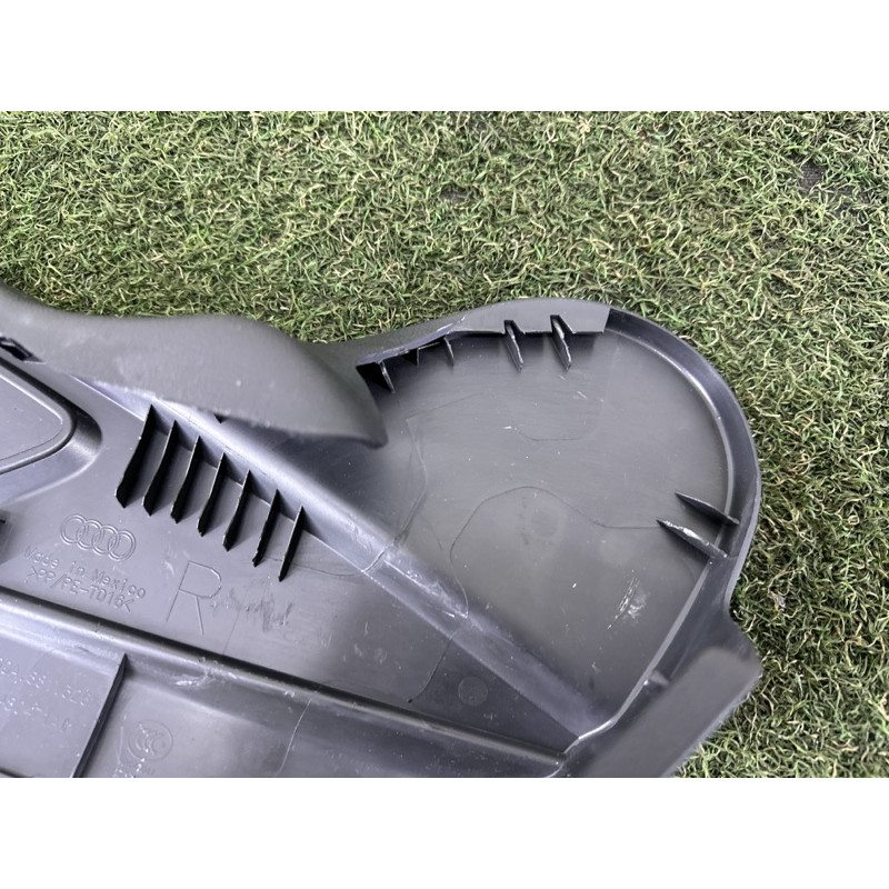 Накладка сидения (салон) AUDI Q5 FY 2020 2.0 DJYA 80A881326J4PK