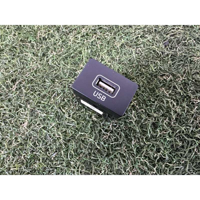 Разьем USB (электрика) Hyundai Sonata DN8 2020 2.5 96120L1100