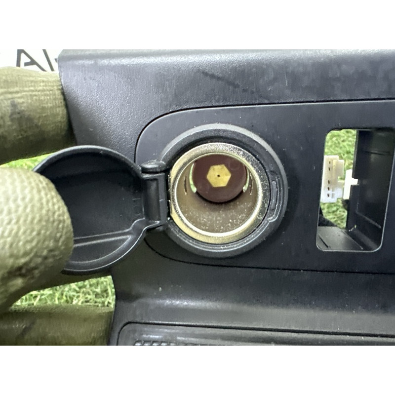 Накладка центральной консоли (салон) Hyundai Sonata DN8 2020 2.5 846T1L01004X