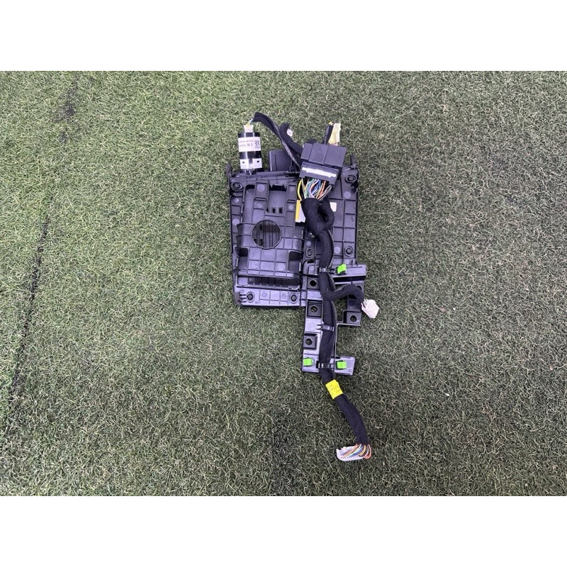 Накладка центральной консоли (салон) Hyundai Sonata DN8 2020 2.5 846T1L01004X