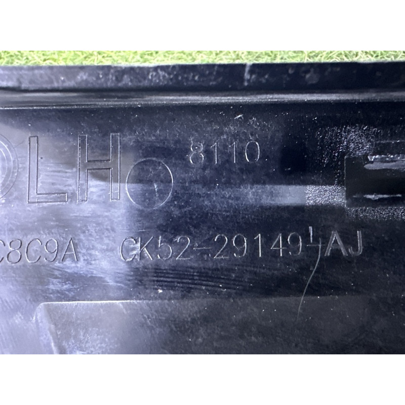 Накладка стойки (кузов и элементы) LAND ROVER Range Rover L405 2014 5.0 LR048078