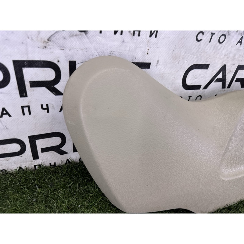 Накладка сидения (салон) AUDI Q5 8R 2012 3.2 5N0881314KK38