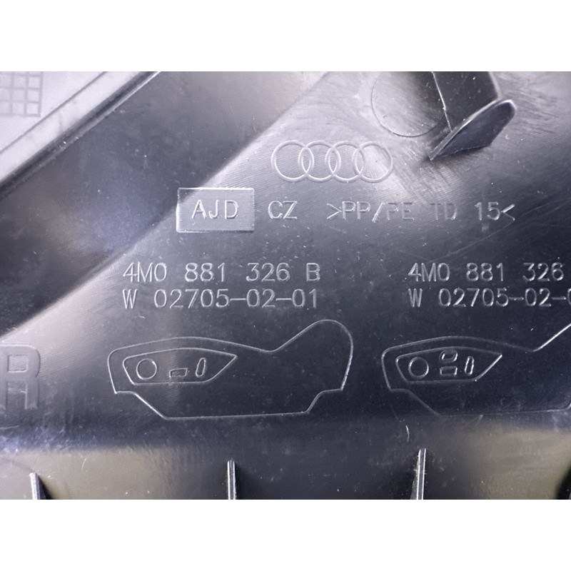Накладка сидения (салон) AUDI Q7 4M 2017 3.0 4M0881326G4PK