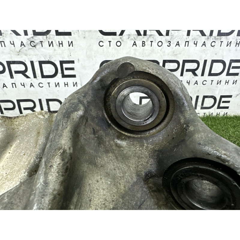Поворотный кулак (подвеска) BMW X5 F15 2015 3.0 31216869870