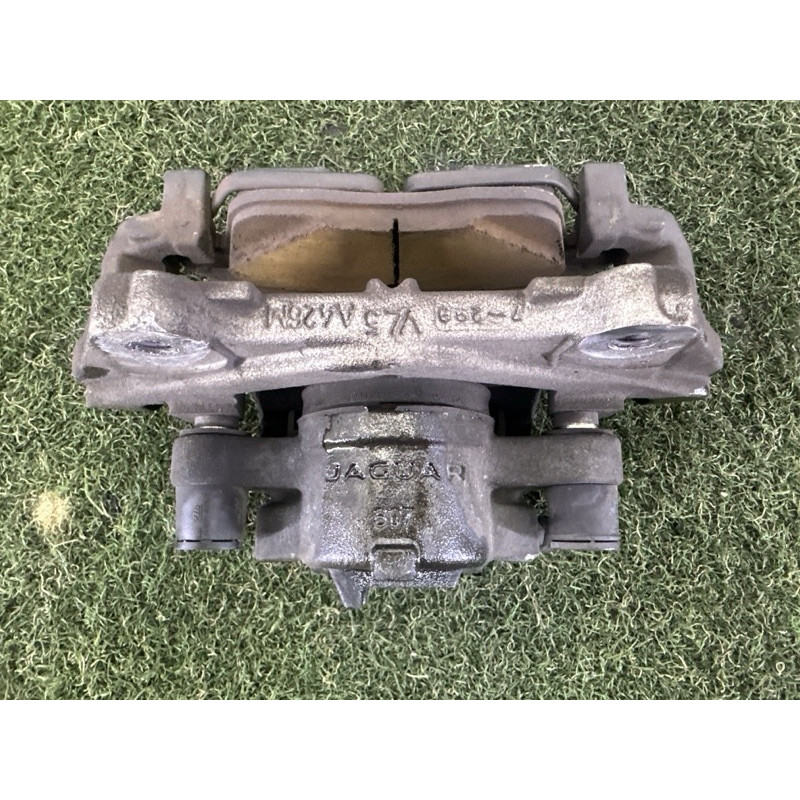Гальмівний супорт (гальмівна система) LAND ROVER Range Rover Velar L560 2018 2.0 LR090688