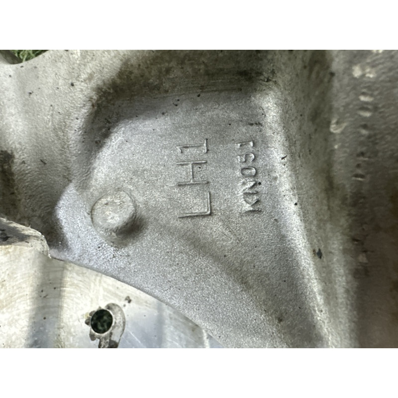 Поворотный кулак (подвеска) Volvo XC90 T6 2016 2.0 31476878