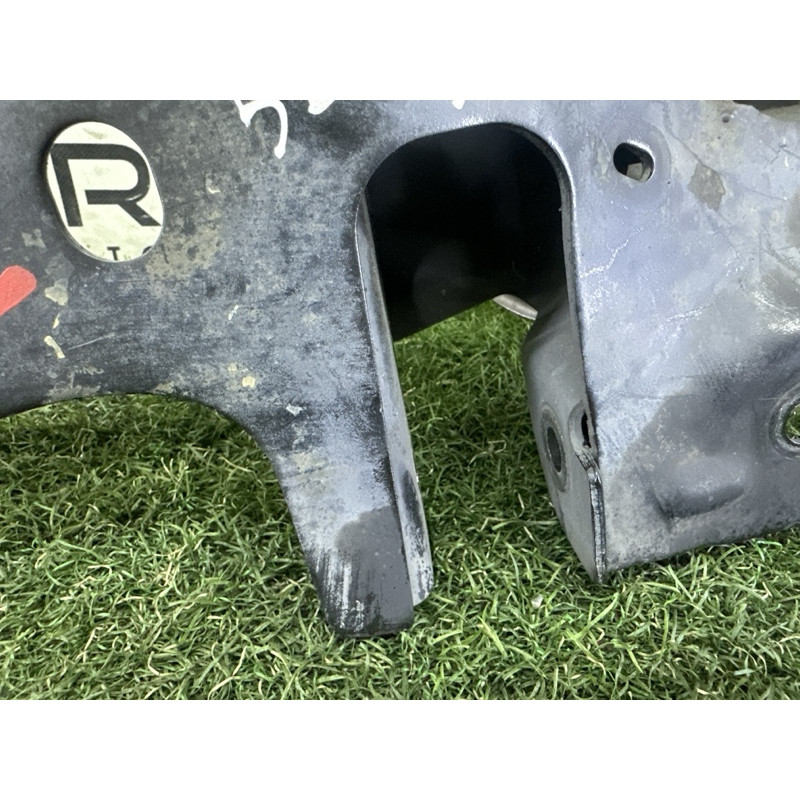 Цапфа подвески (подвеска) FORD ESCAPE MK4 2020 1.5 LX6Z5A968C
