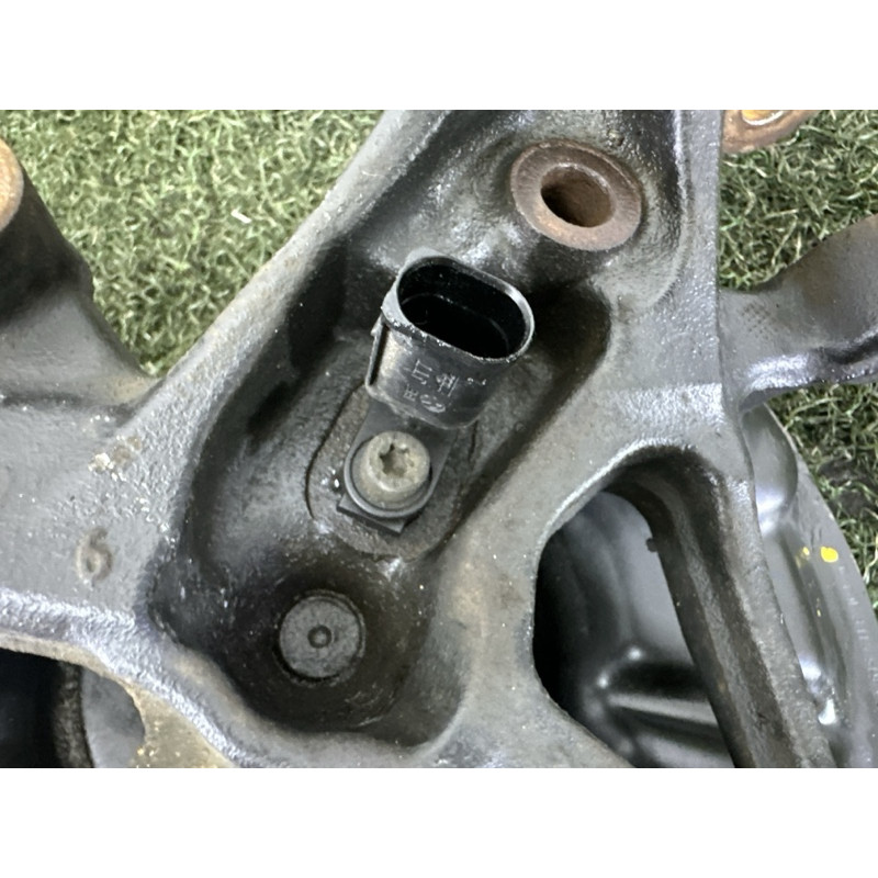 Цапфа подвески (подвеска) AUDI A3 8V 2015 1.8 5Q0505435F