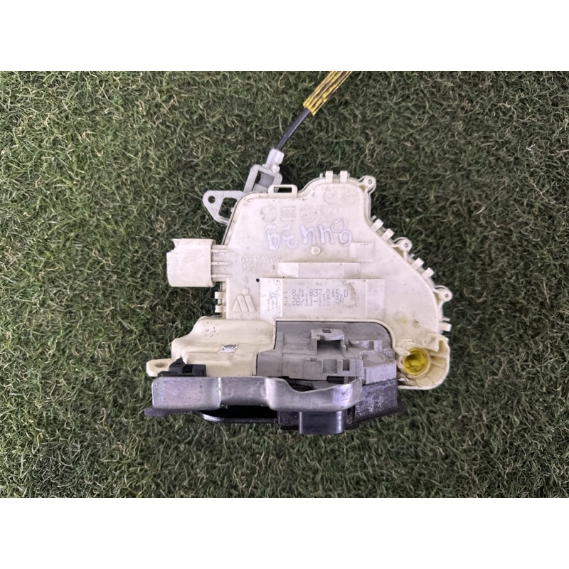 Замок двери (кузов и элементы) AUDI Q5 8R 2012 3.2 CALB 8J1837015D