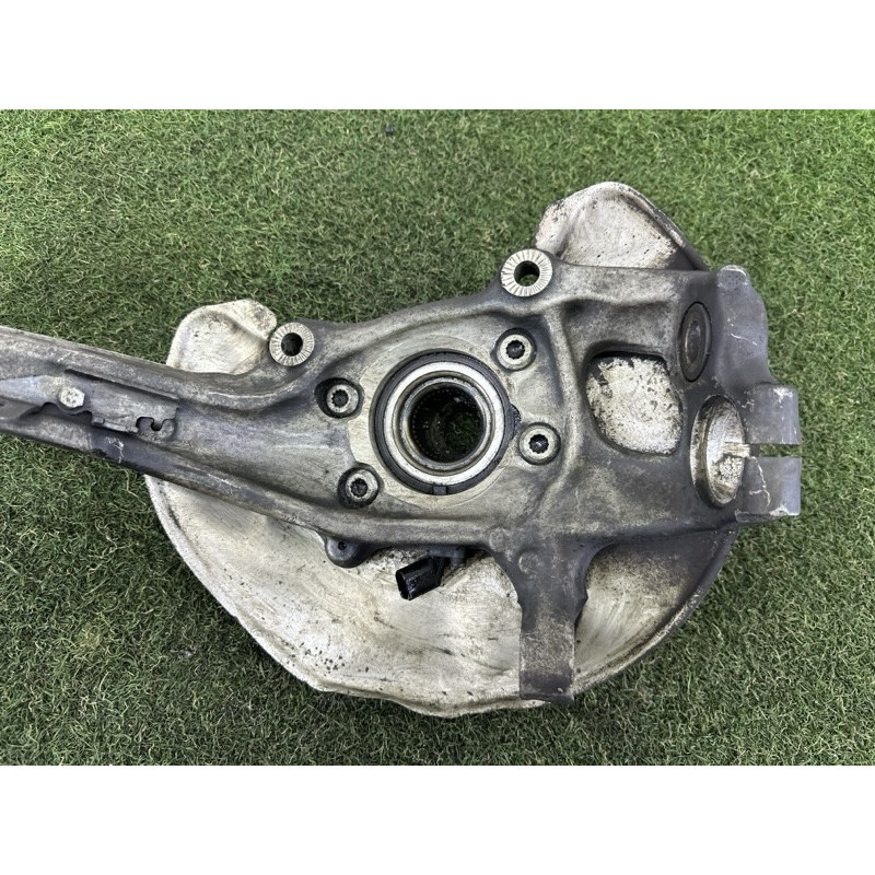 Поворотний кулак (підвіска) AUDI Q5 8R 2012 3.2 8K0407254AB