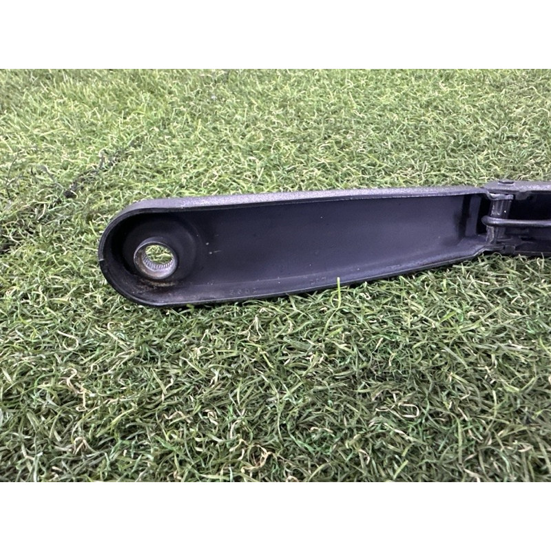 Поводок дворника (кузов и элементы) BMW X3 F25 2013 2.0 61617213271