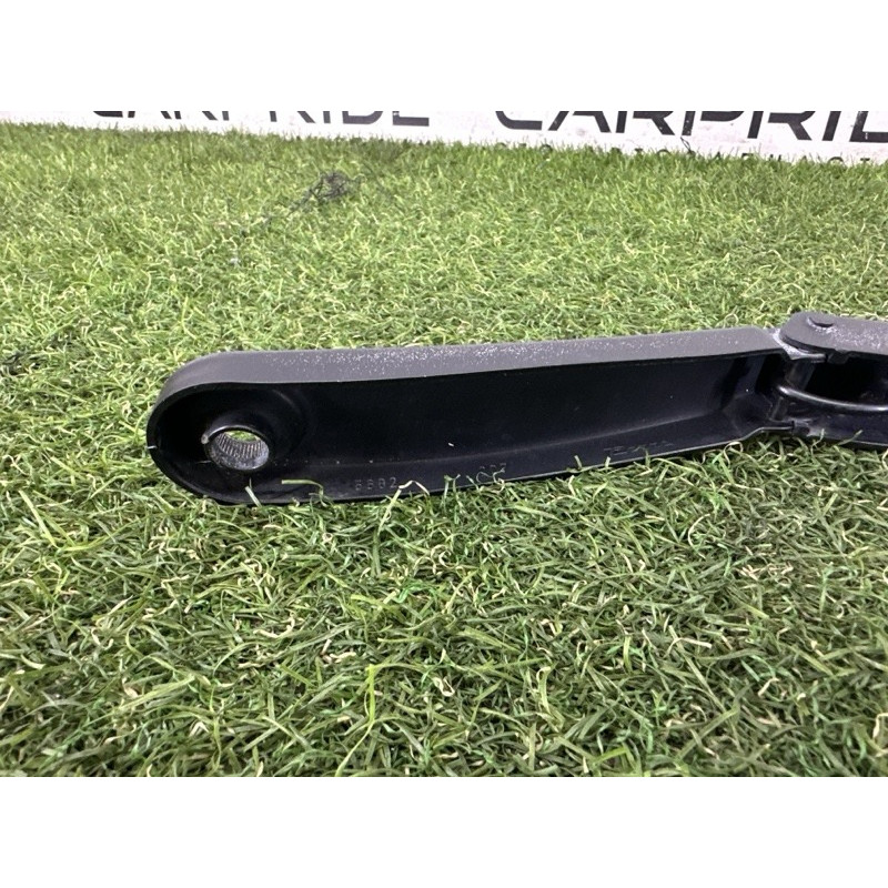 Поводок дворника (кузов и элементы) BMW X3 F25 2013 2.0 61617213272
