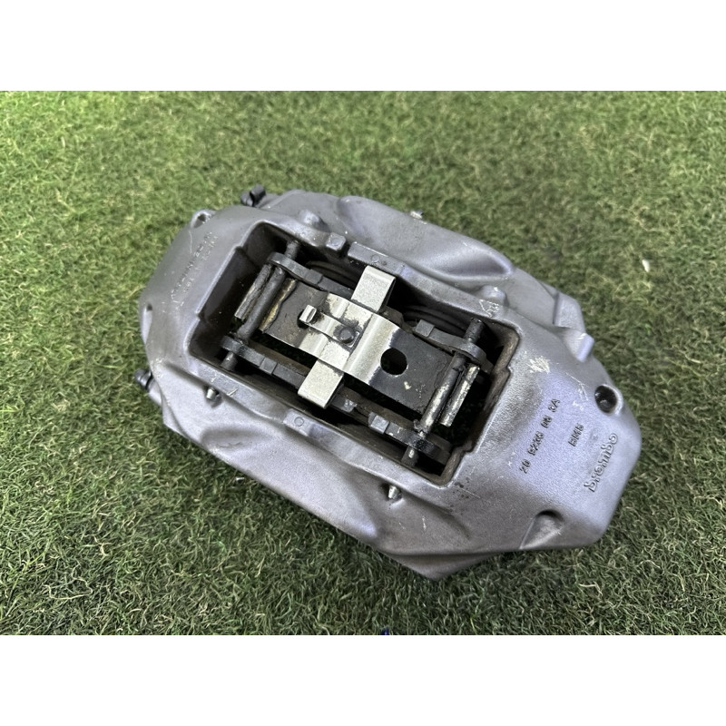 Гальмівний супорт (гальмівна система) Volkswagen Touareg NF 2012 3.0 7L6615150A