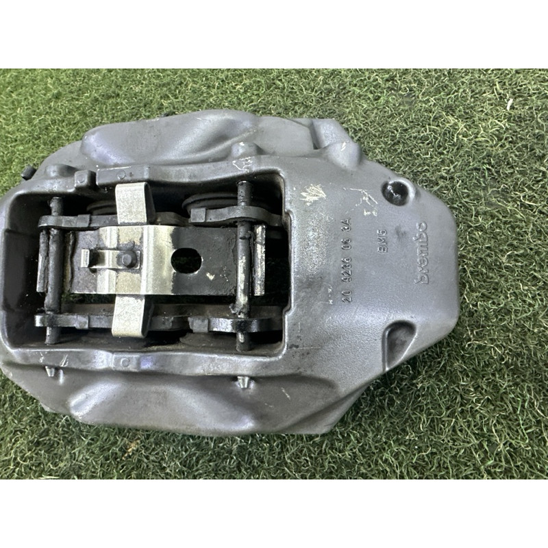 Гальмівний супорт (гальмівна система) Volkswagen Touareg NF 2012 3.0 7L6615150A