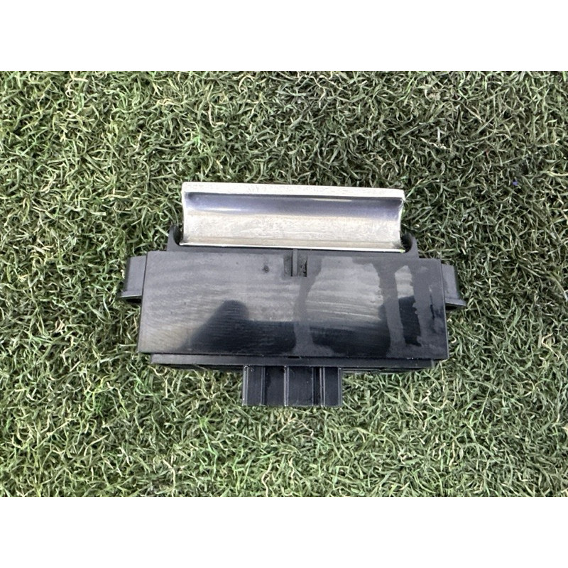 Кнопка стоянкового гальма (электрика / кнопки) LAND ROVER RANGE ROVER Sport L494 2014 5.0 LR034827
