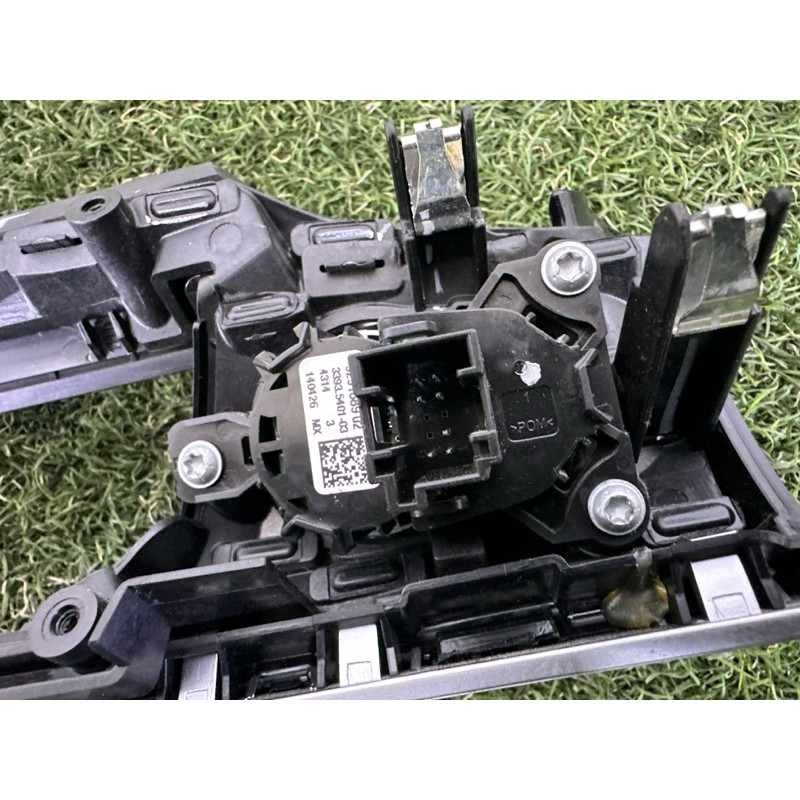 Декоративна накладка торпеди (салон) BMW X5 F15 2015 3.0 51459270476