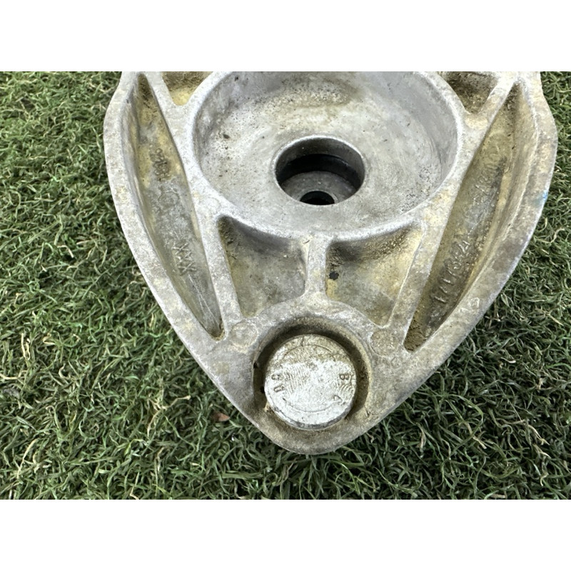 Опора стійки (підвіска) BMW X5 F15 2015 3.0 33506867864