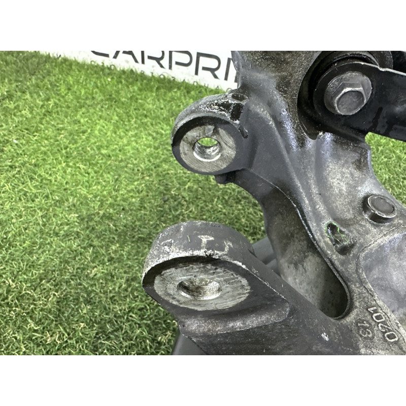 Цапфа підвіски (подвеска) LAND ROVER RANGE ROVER Sport L494 2014 5.0 LR043593