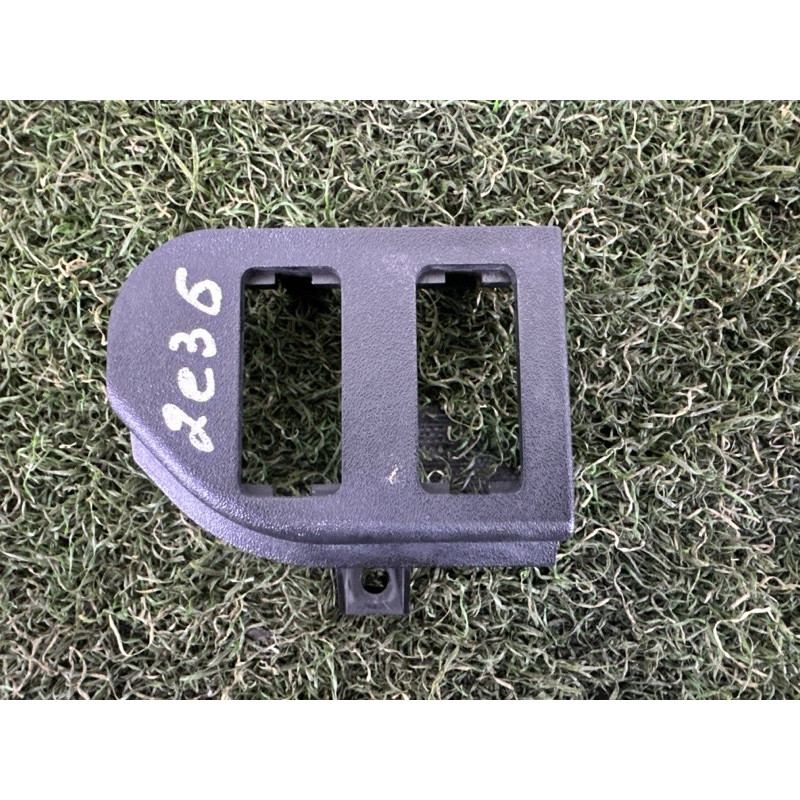 Накладка кнопок світла (салон) BMW 3-series E36 63121393420