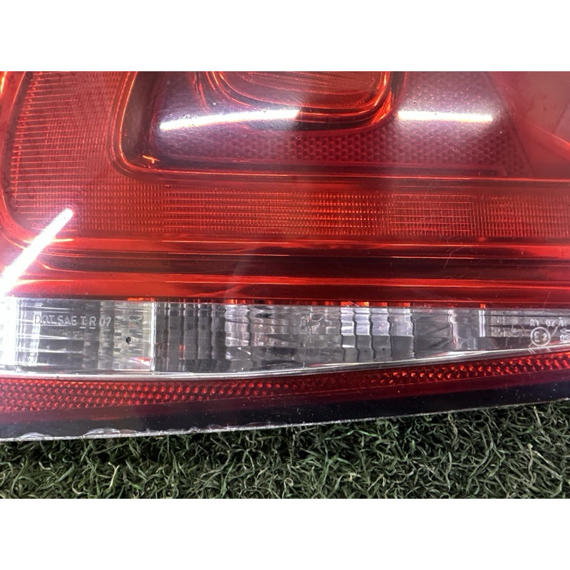 Задній ліхтар (оптика) Volkswagen Touareg NF 2012 3.0 7P6945093C