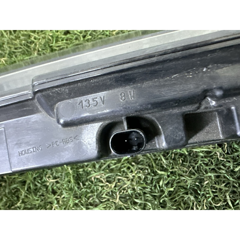 Повторювач стоп-сигналу (оптика) LAND ROVER Range Rover L405 2014 5.0 LR034231