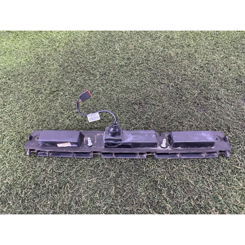 Панель подсветки номера (кузов и элементы) LAND ROVER Range Rover L405 2014 5.0 LR048312
