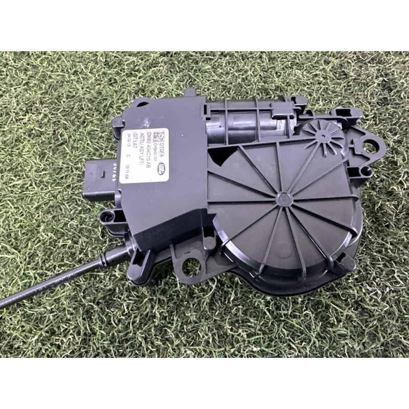 Привод замка багажника (электрика) LAND ROVER RANGE ROVER Sport L494 2014 5.0 LR051280