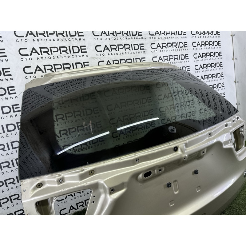Стекло крышки багажника (стекла и зеркала) Jeep Grand Cherokee WK2 2014 5.7 HEMi 68211614AA