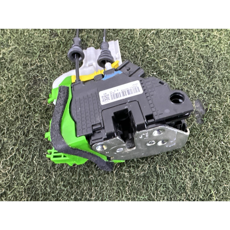Замок двери (кузов и элементы) KIA Sorento UM 2019 3.3 81310C5010