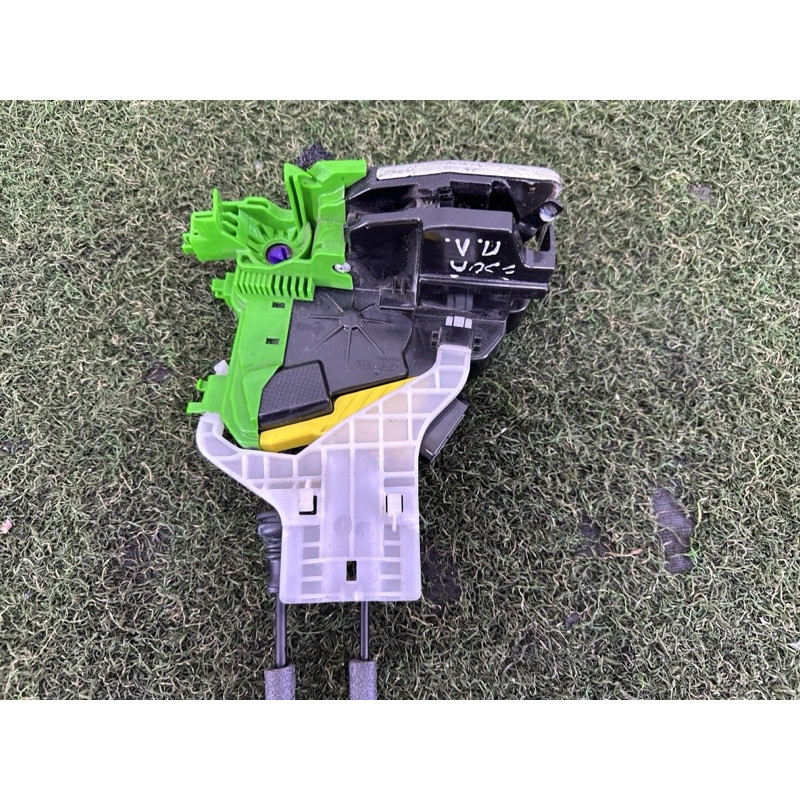 Замок двери (кузов и элементы) KIA Sorento UM 2019 3.3 81310C5010