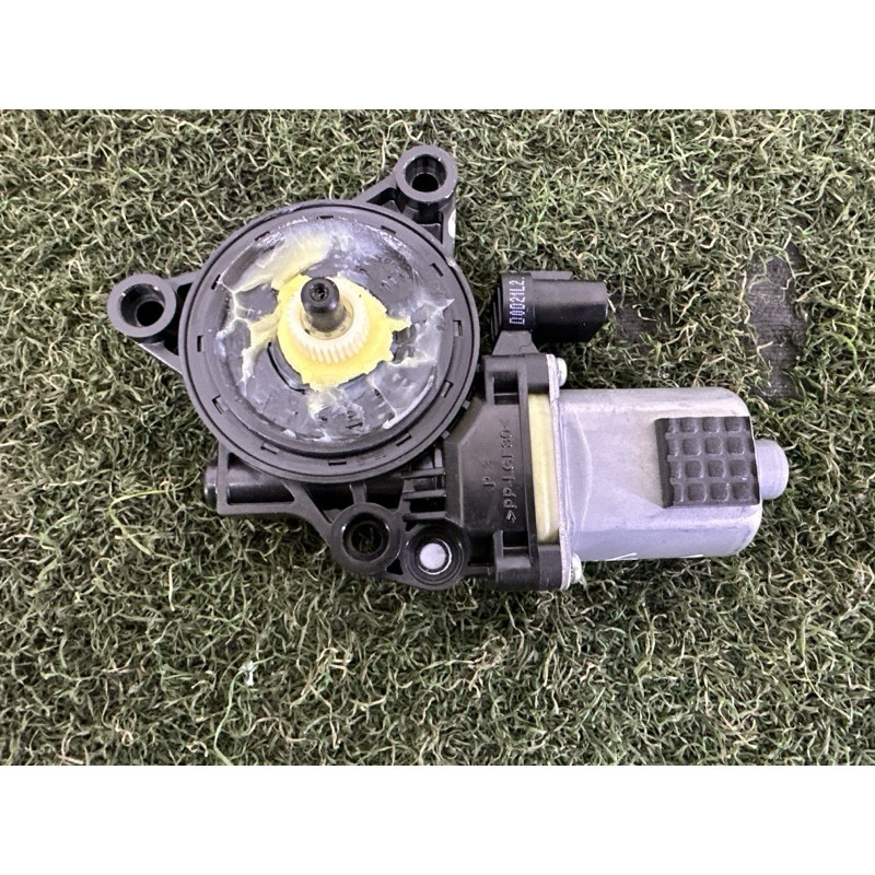 Мотор стеклоподъемника (электрика) KIA K5 DL3 2021 1.6 83460L3000