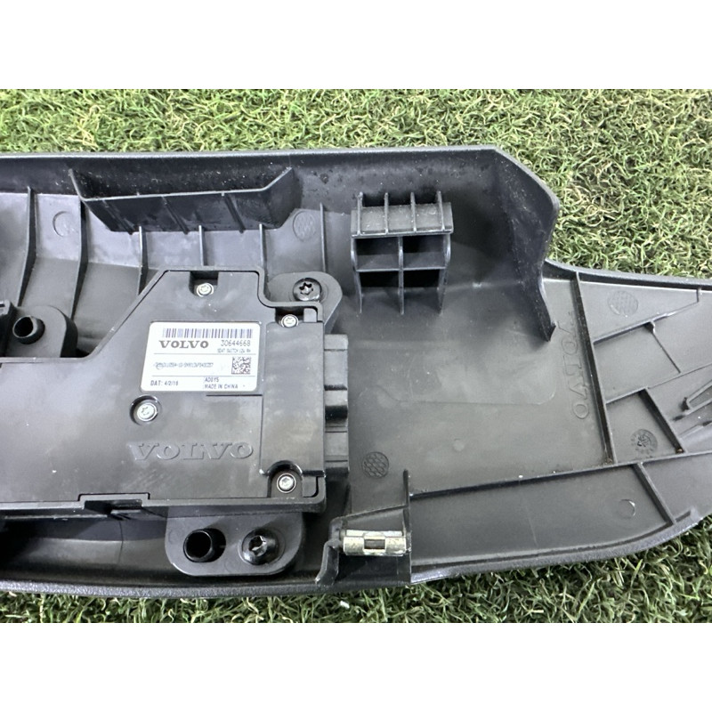 Блок регулировки сидения (закрытая категория) Volvo XC90 T6 2017 2.0 30644668