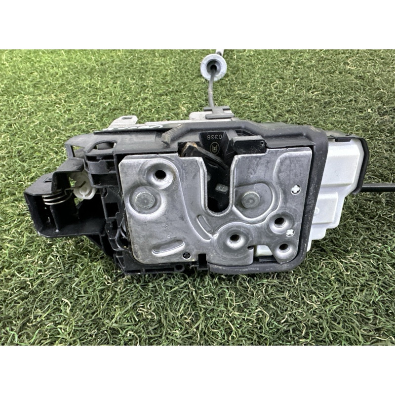 Замок двери (кузов и элементы) Volvo XC90 T6 2016 2.0 32310869