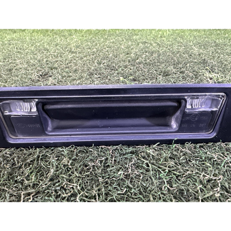 Панель подсветки номера (кузов и элементы) Volvo XC90 T6 2017 2.0 31675543