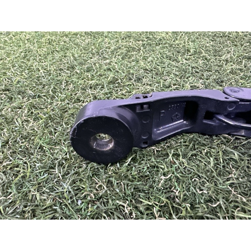 Поводок дворника (кузов и элементы) Jeep Grand Cherokee WK2 2017 3.6 68301828AA