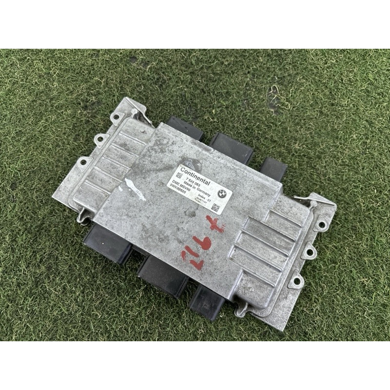 Блок управления двигателем (электрика / блоки управления) BMW X3 F25 2012 3.0 12148623493