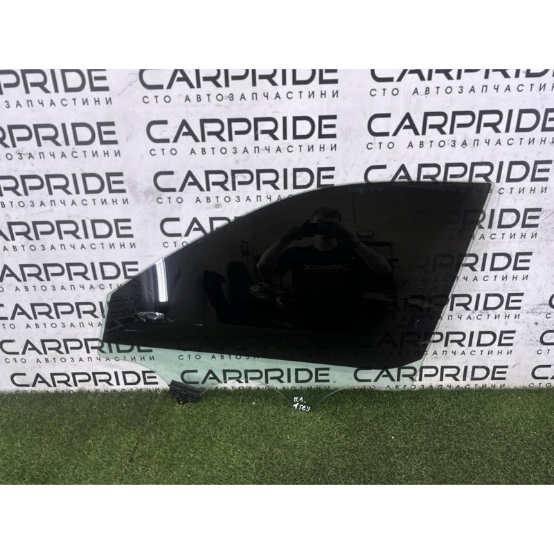 Скло (кузов и элементы) KIA Telluride Not specified 2020 3.8 82411S9000
