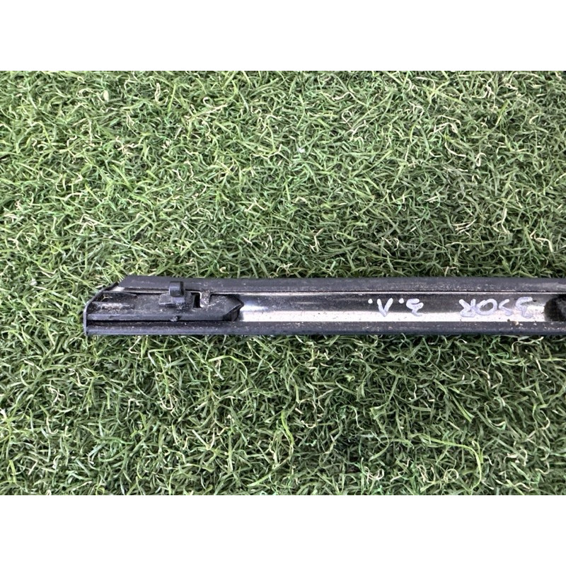Молдинг стекла (кузов и элементы) KIA Sorento UM 2019 3.3 83210C5000