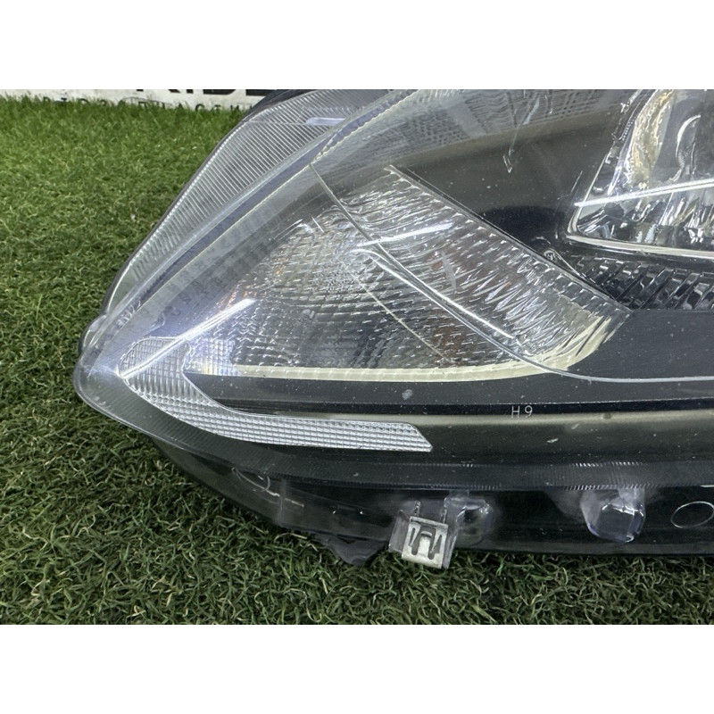 Фара (оптика) FORD ESCAPE MK4 2020 1.5 LJ6Z13008D