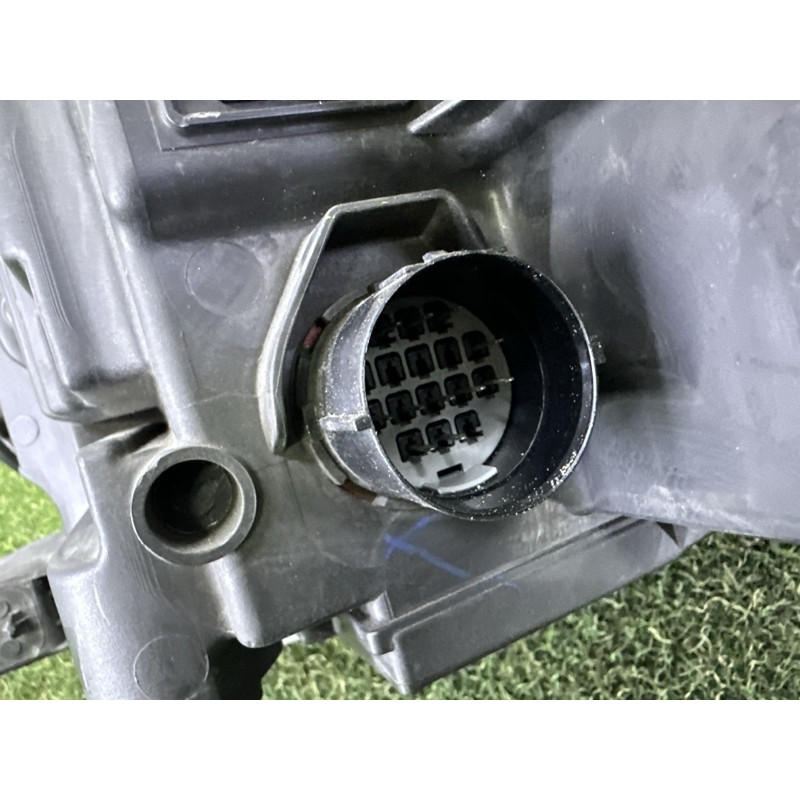 Фара (оптика) LAND ROVER Range Rover L405 2014 5.0 LR046923
